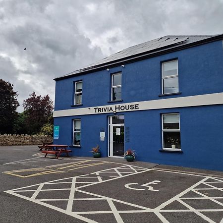 Trivia House Hostel Swanlinbar Luaran gambar