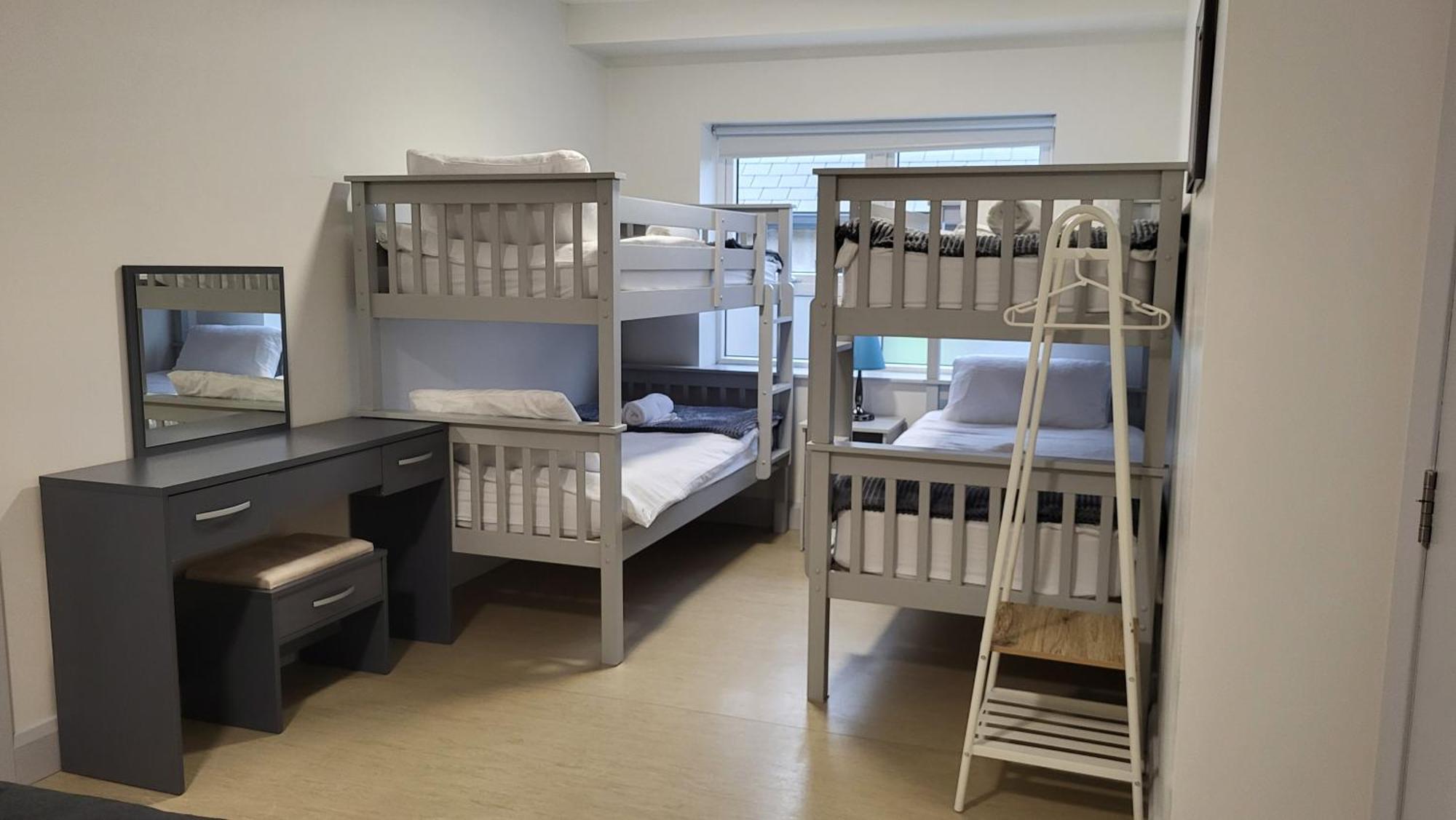 Trivia House Hostel Swanlinbar Luaran gambar