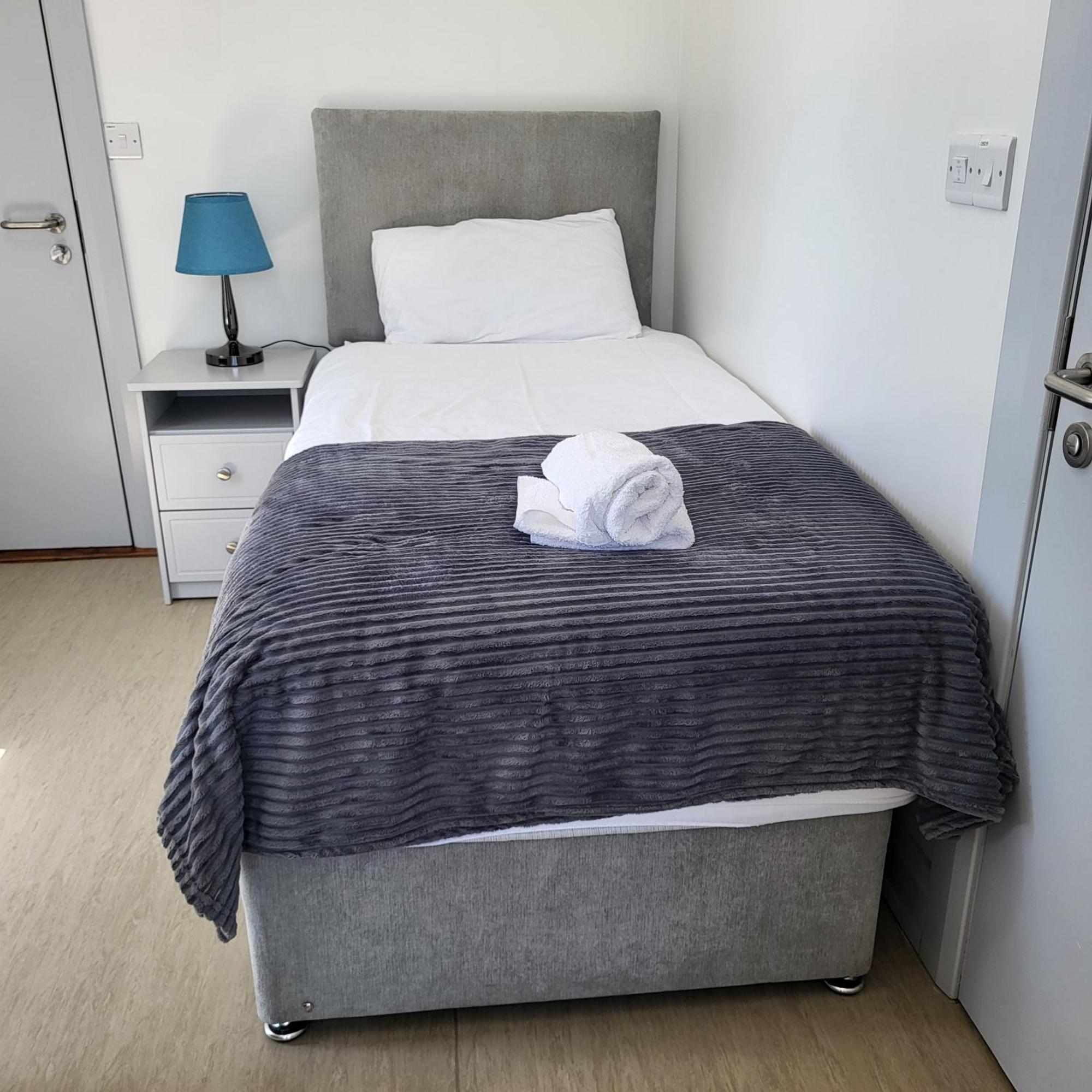 Trivia House Hostel Swanlinbar Luaran gambar